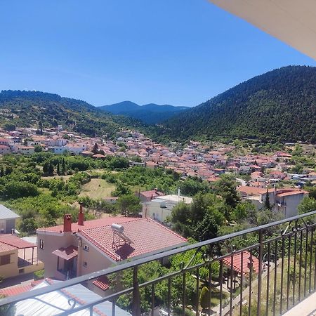 Ferienwohnung Το Πέτρινο Kiriákion Exterior foto